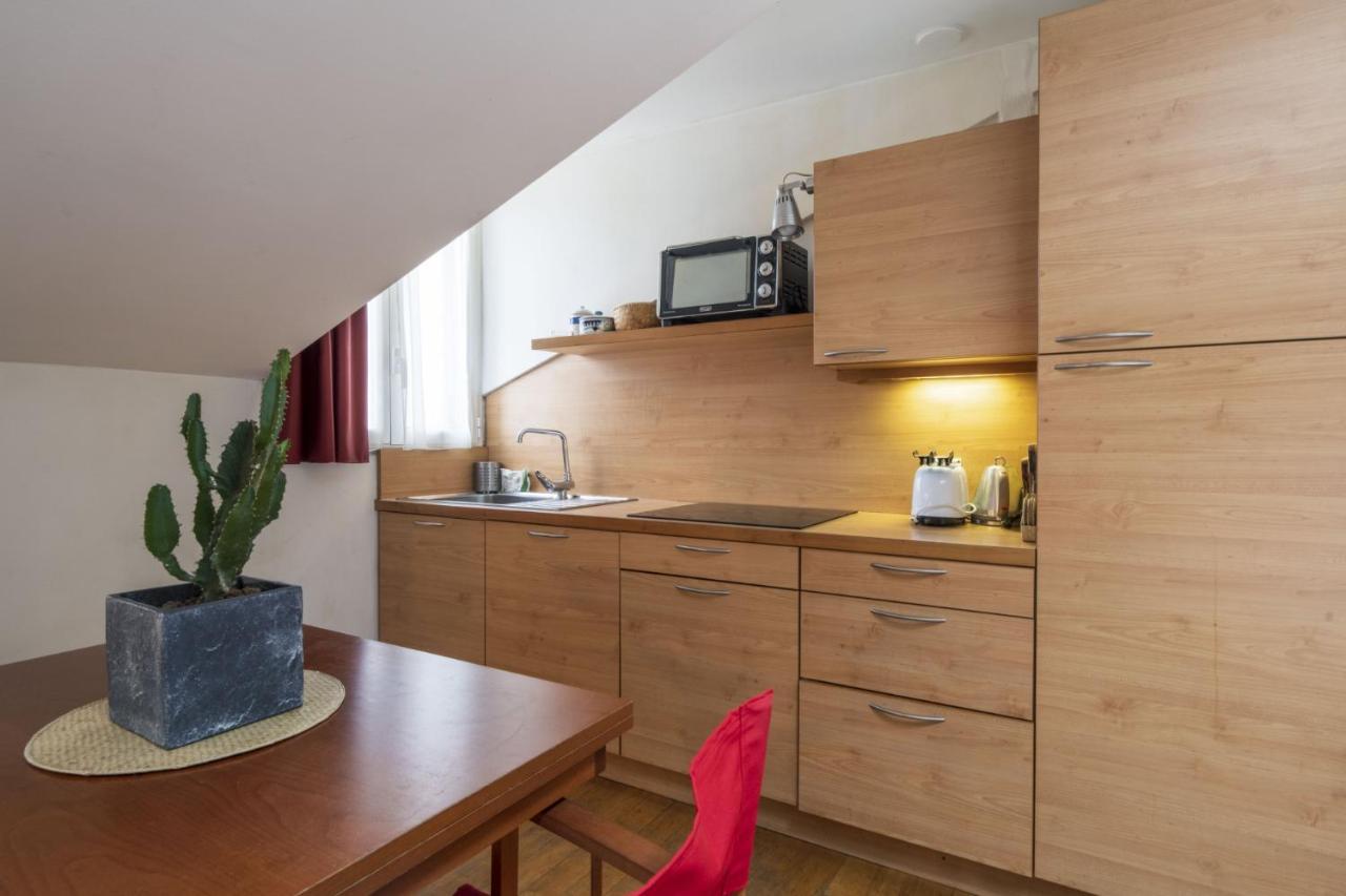 Apartamento Easylife - Accogliente Monolocale In Zona Navigli Milán Exterior foto